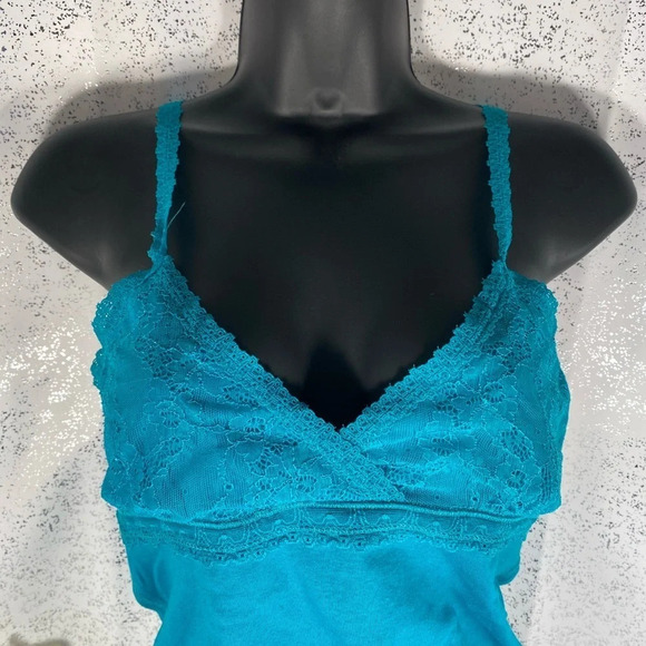 Rue21 Teal Tank Top with Lace Accent - Picture 3 of 7